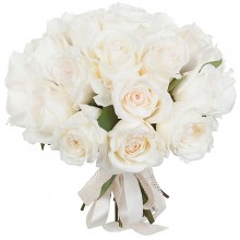 Букет белых пионовидных роз Остина «Принцесса в платье» (15 роз)